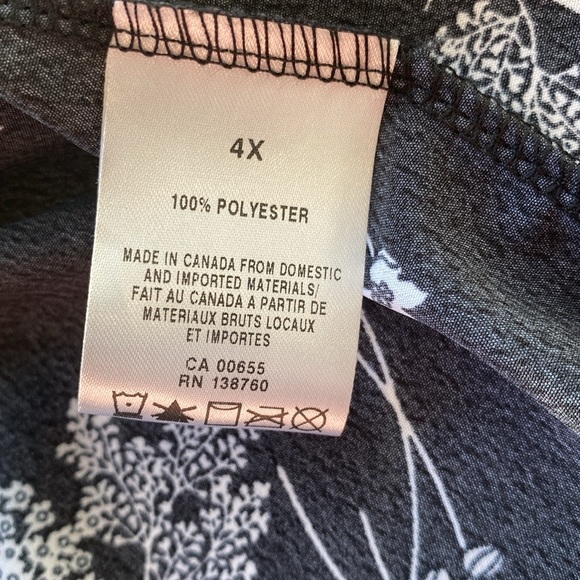 Pennington’s NWTs black / white top 100% polyester elastic neckline lightweight - Picture 5 of 6